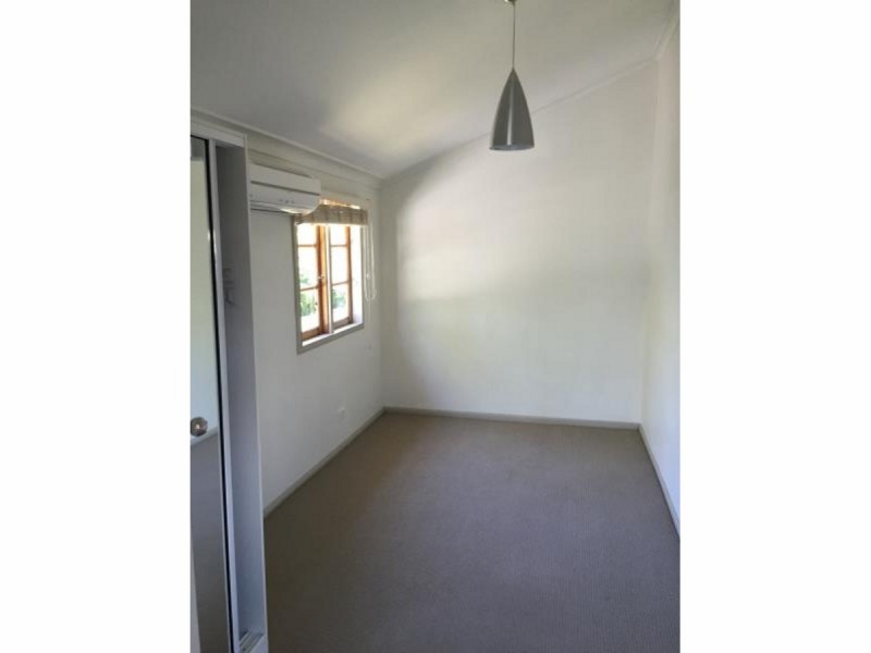 6 Headrick Street, Wandal QLD 4700